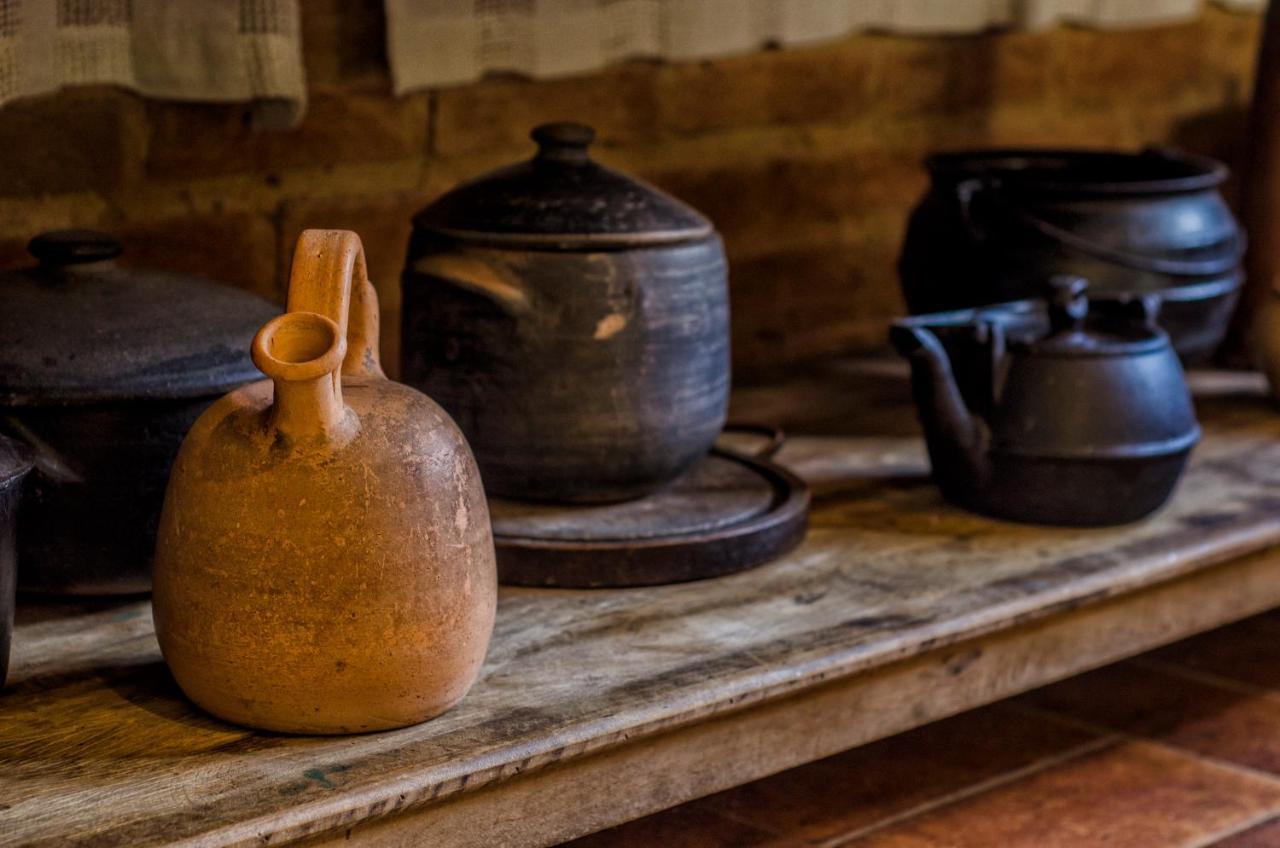 Pousada - Casa De Barro Santo Antônio do Pinhal Buitenkant foto
